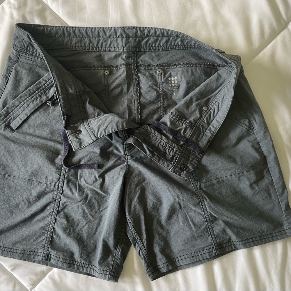 Title Nine Gray Women's Shorts